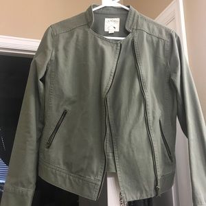 Like new asymmetrical zip jacket